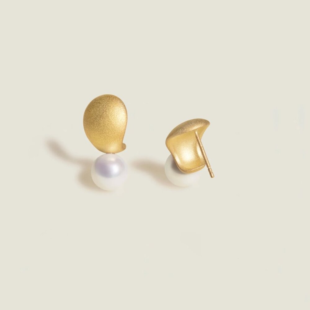 Gold and pearl studs - Golden Crescent Sakura Pearl Studs
